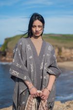 RUANA HANDBLOCK INTI