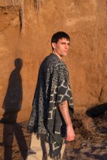 RUANA HANDBLOCK PAMPA - Image 3